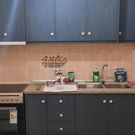 Univercity Place Apartment